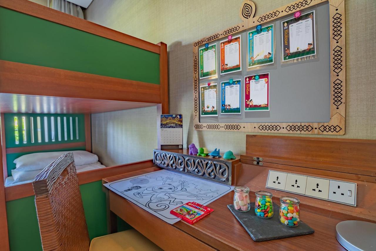Shangri-La Rasa Ria, Kota Kinabalu Exterior photo A typical bedroom at the school